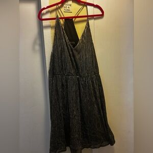 3X Forever 21 Plus Black and Silver Metallic V-Neck Dress